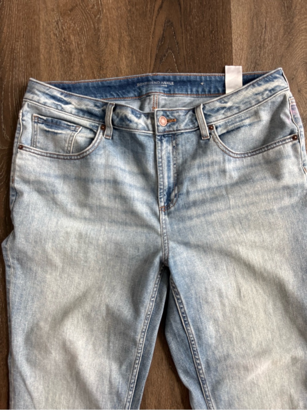 Chico’s Light Wash Boyfriend Ankle Women's Jeans Size 12 - Picture 3 of 9